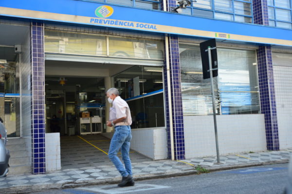 INSS prova de vida de aposentados é suspensa até
