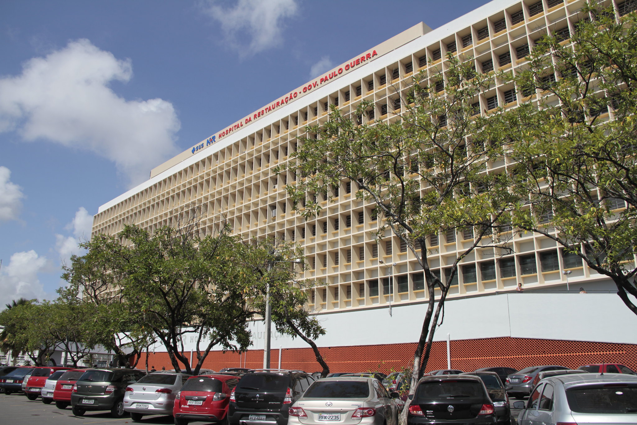 na linha de frente do sistema em colapso medicos dizem que remedios de intubacao estao acabando em todo o pais img3