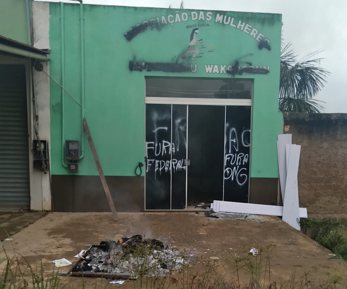 Maria Leusa Munduruku sobre garimpo ilegal: “Estamos em um estado muito grave de ameaças físicas” 5 ataque a sede da associacao de mulheres indigenas munduruku wakoborun afencia publica