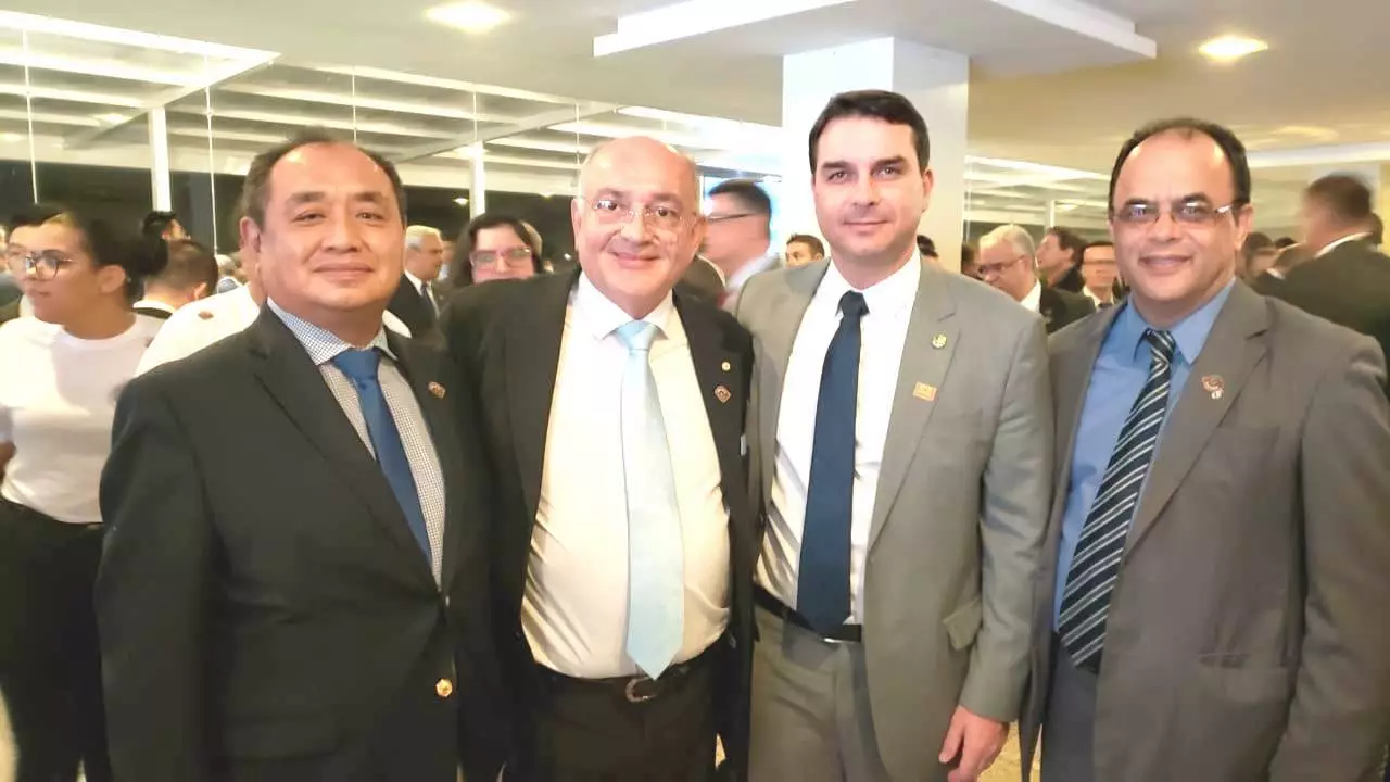 Grupo evangélico fez oferta paralela de vacinas ao Ministério da Saúde e prefeituras 15 foto bolsonaro grupo evangelico fez oferta paralela de vacinas ao ministerio da saude e prefeituras
