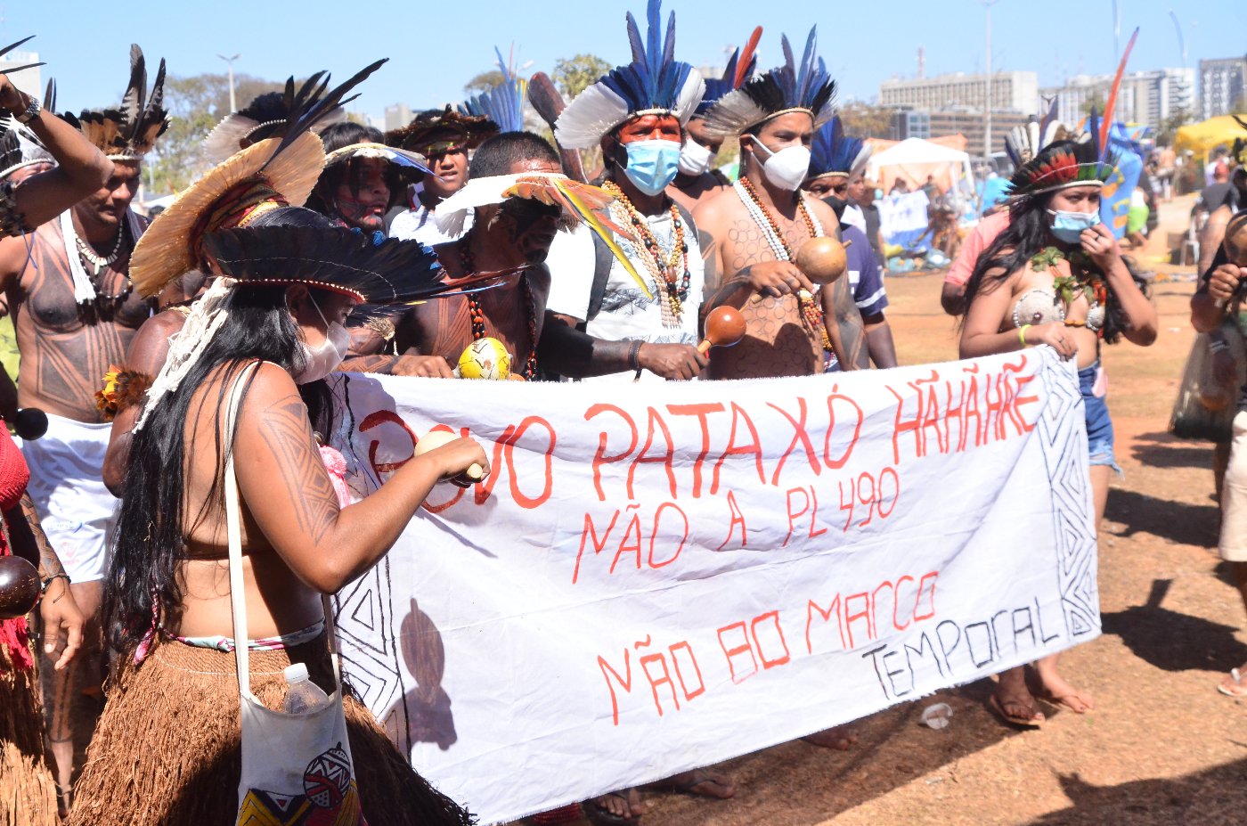 Das aldeias ao mundo sem floresta: a caravana indígena a Brasília 65 ed dsc 3474 viajar acampar resistir joao paulo