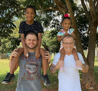"A SUA FAMÍLIA NÃO É MELHOR QUE A MINHA" 27 conta2Bsenador2Bcom2Bmarido2Be2Bfilhos