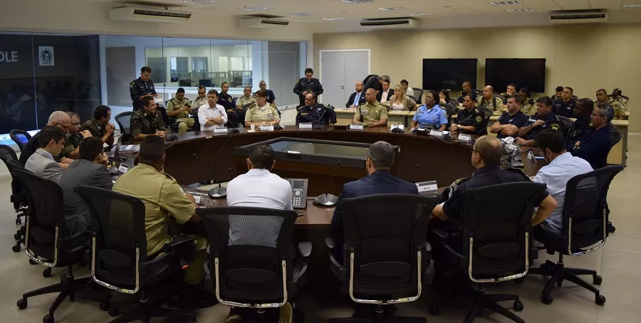 Militar que tratou de vacina teria atuado para empresa investigada por falsificação 9 foto militar que tratou de vacina teria atuado para empresa investigada por falsificacao