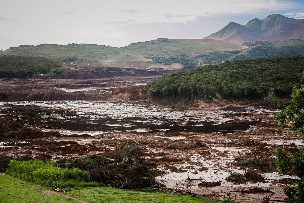 “Hoje, no Brasil, nós temos cerca de 22 mil barragens”, diz coordenadora nacional do MAB 61 Imagem mostra área afetada pela lama da barragem de Brumadinho
