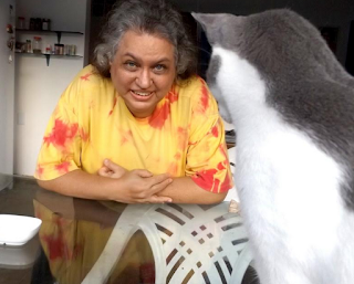 lola2520e2520iglu2520se2520encarando